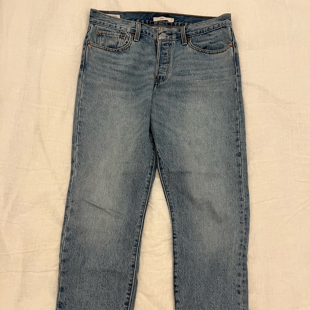 Levi’s Wedgie Jeans Color Shut Up